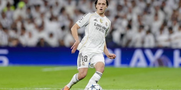 英国媒体热议曼城逆转战胜皇家马德里，哈兰德成为焦点