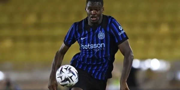 疯了！1.3亿欧转会豪赌+8轮5胜，阿森纳真能终结19年冠军荒？