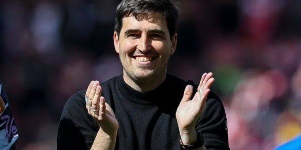 新闻｜约罗疑似受伤缺战切尔西？卡里克“鸭梨山大”！