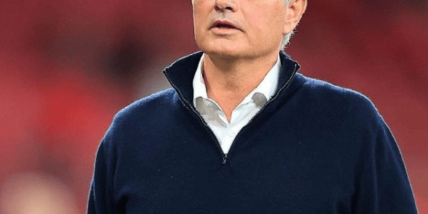 2-0！穆帅又率队完胜：本菲卡进葡杯16强，下周欧冠不拿3分=出局